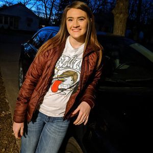 Meet your Posher, Hailey nicole